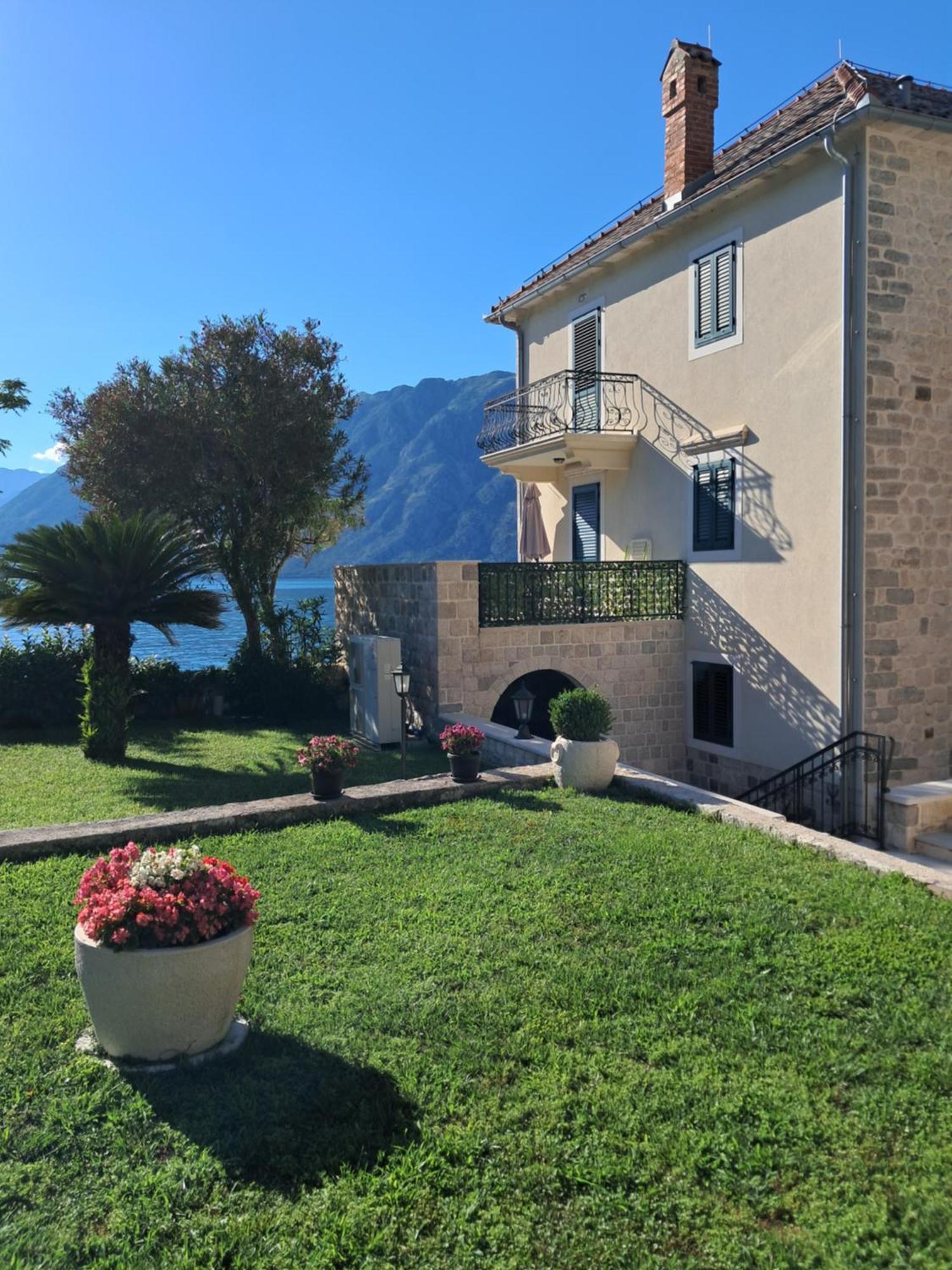 Apartments Marijaz Котор Экстерьер фото